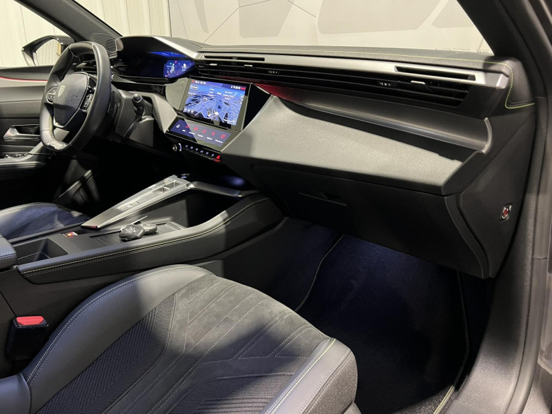 Photo 8 de l'offre de PEUGEOT 308 SW  BlueHDi 130ch S&S EAT8 GT à 23990€ chez VL Auto