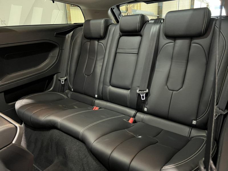 Photo 9 de l'offre de LAND-ROVER RANGE ROVER EVOQUE Coupé TD4 Prestige BVA à 14990€ chez VL Auto