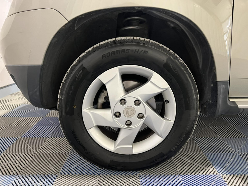 Photo 18 de l'offre de DACIA DUSTER 1.5 dCi 110 4x4 Prestige à 10990€ chez VL Auto