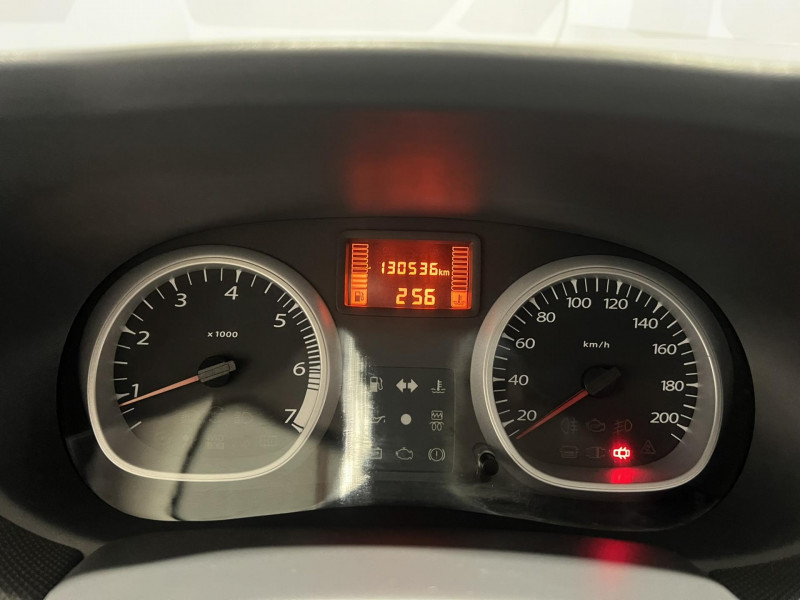 Photo 10 de l'offre de DACIA DUSTER 1.5 dCi 110 4x4 Prestige à 10990€ chez VL Auto