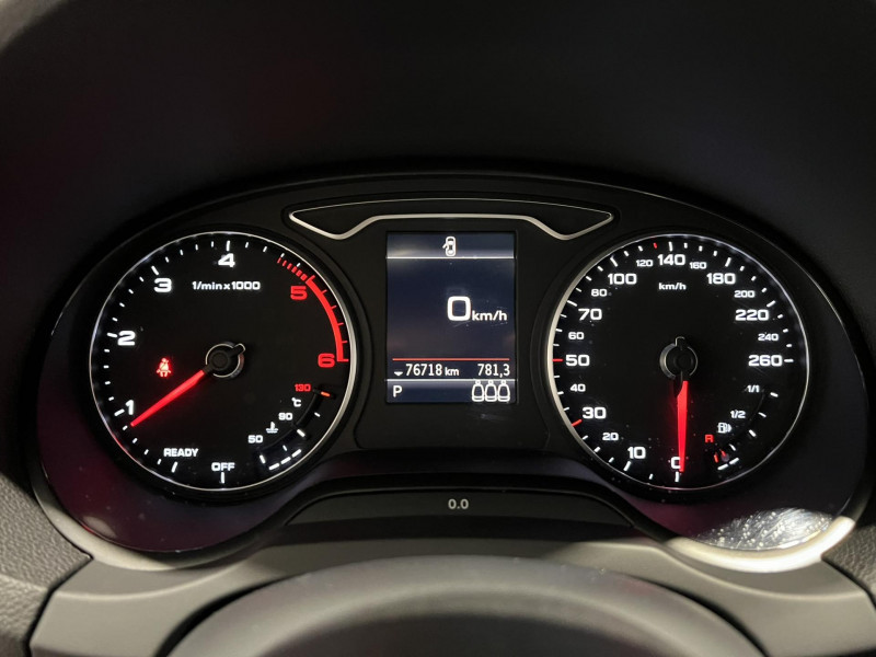 Photo 10 de l'offre de AUDI A3 BERLINE 35 TDI 150 S tronic 7 Sport à 21990€ chez VL Auto