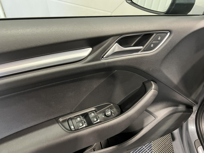 Photo 14 de l'offre de AUDI A3 BERLINE 35 TDI 150 S tronic 7 Sport à 21990€ chez VL Auto
