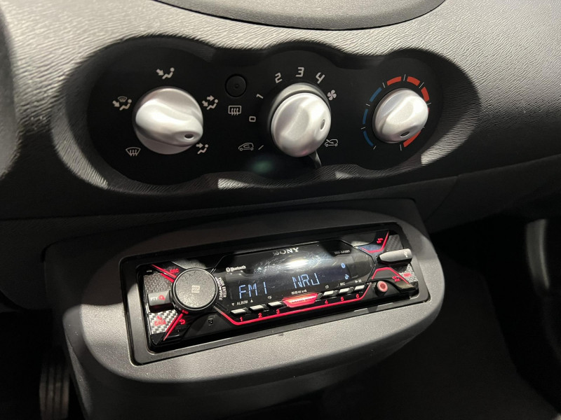 Photo 13 de l'offre de RENAULT TWINGO 1.2 16v 75 eco2 Dynamique Quickshift à 7490€ chez VL Auto