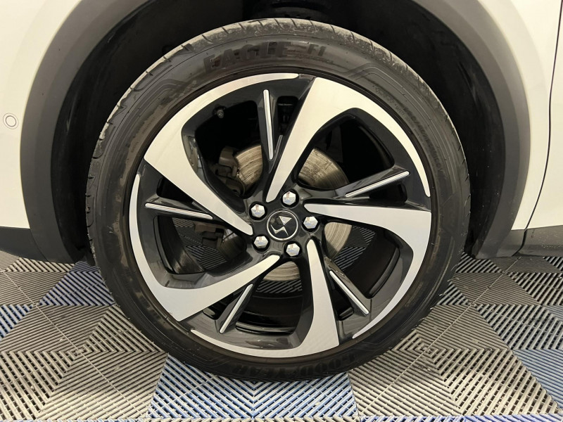 Photo 19 de l'offre de DS DS 7 CROSSBACK 225 EAT8 Grand Chic à 23990€ chez VL Auto