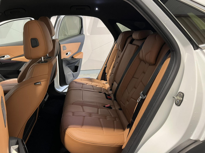 Photo 8 de l'offre de DS DS 7 CROSSBACK 225 EAT8 Grand Chic à 23990€ chez VL Auto