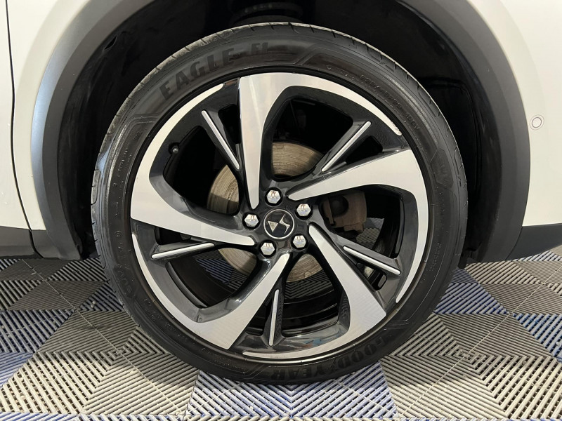 Photo 18 de l'offre de DS DS 7 CROSSBACK 225 EAT8 Grand Chic à 23990€ chez VL Auto