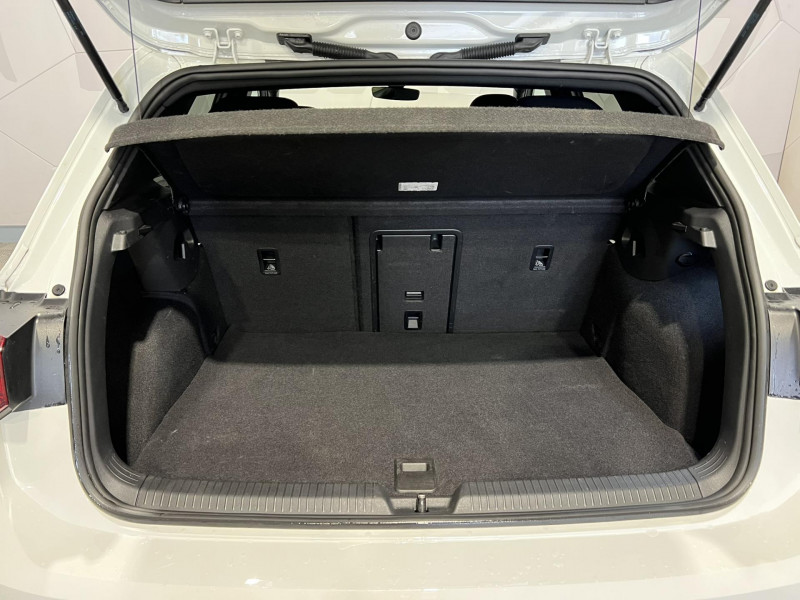 Photo 10 de l'offre de VOLKSWAGEN GOLF 1.4 Hybrid Rechargeable OPF 245 DSG6 GTE à 23490€ chez VL Auto