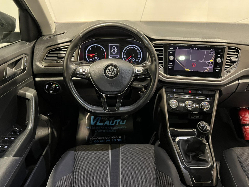 Photo 15 de l'offre de VOLKSWAGEN T-ROC 1.6 TDI 115 Start/Stop BVM6 Lounge à 18490€ chez VL Auto