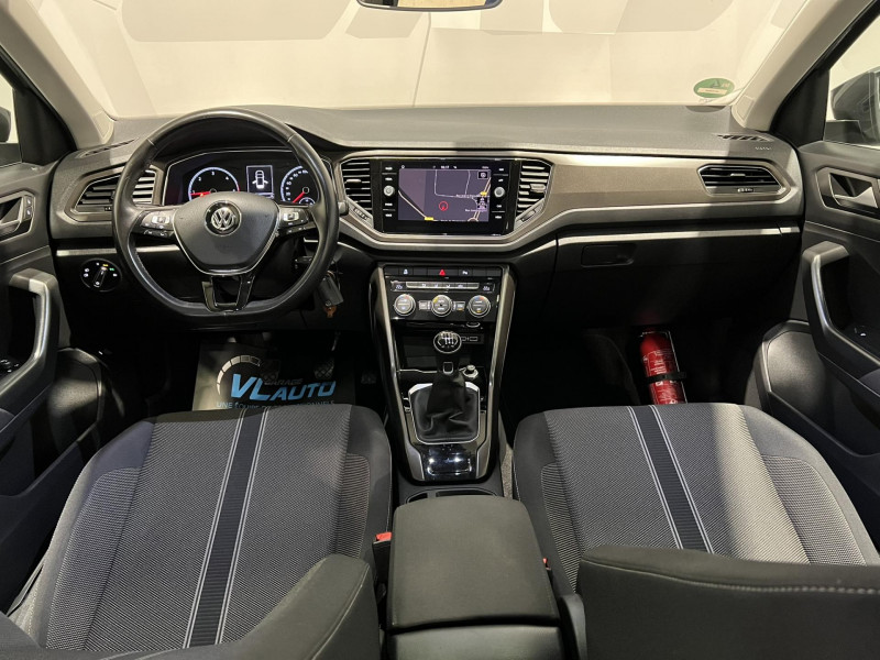 Photo 7 de l'offre de VOLKSWAGEN T-ROC 1.6 TDI 115 Start/Stop BVM6 Lounge à 18490€ chez VL Auto