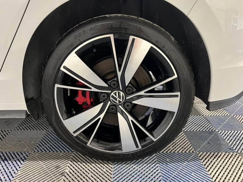 Photo 20 de l'offre de VOLKSWAGEN GOLF 1.4 Hybrid Rechargeable OPF 245 DSG6 GTE à 23490€ chez VL Auto