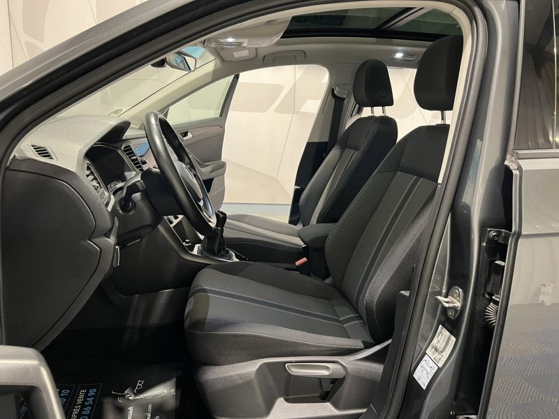 Photo 6 de l'offre de VOLKSWAGEN T-ROC 1.6 TDI 115 Start/Stop BVM6 Lounge à 18490€ chez VL Auto