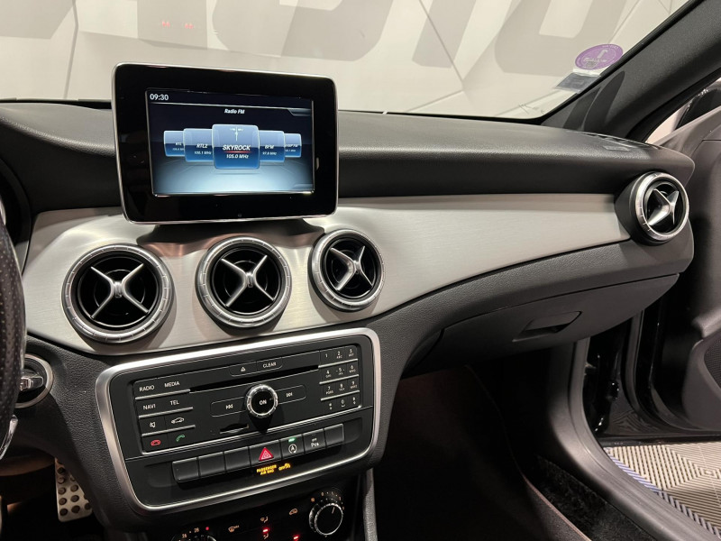 Photo 12 de l'offre de MERCEDES-BENZ CLA SHOOTING BRAKE 180 Fascination à 15990€ chez VL Auto