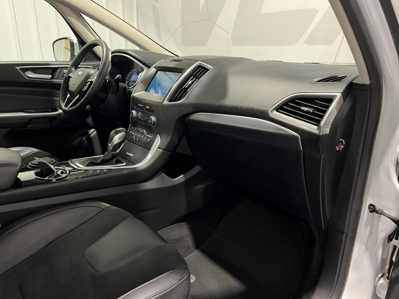 Photo 8 de l'offre de FORD S-MAX  2.0 TDCi 150 S&S Titanium Powershift BVA 7 Places à 18990€ chez VL Auto