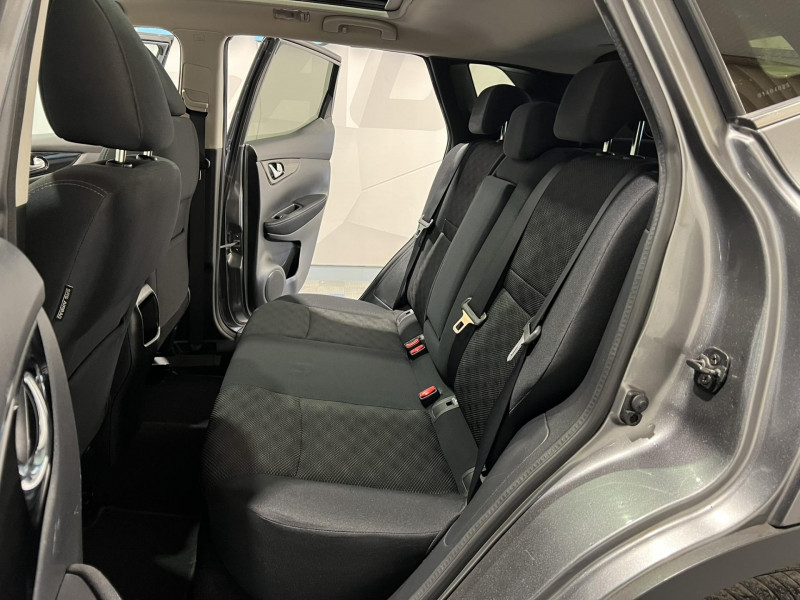 Photo 9 de l'offre de NISSAN QASHQAI 1.5 dCi 110 Stop/Start Connect Edition à 10990€ chez VL Auto