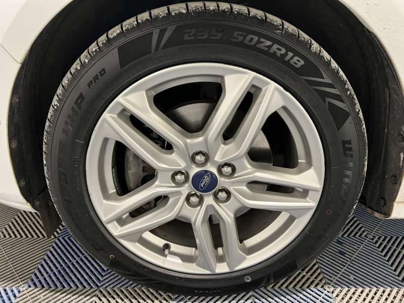 Photo 22 de l'offre de FORD S-MAX  2.0 TDCi 150 S&S Titanium Powershift BVA 7 Places à 18990€ chez VL Auto