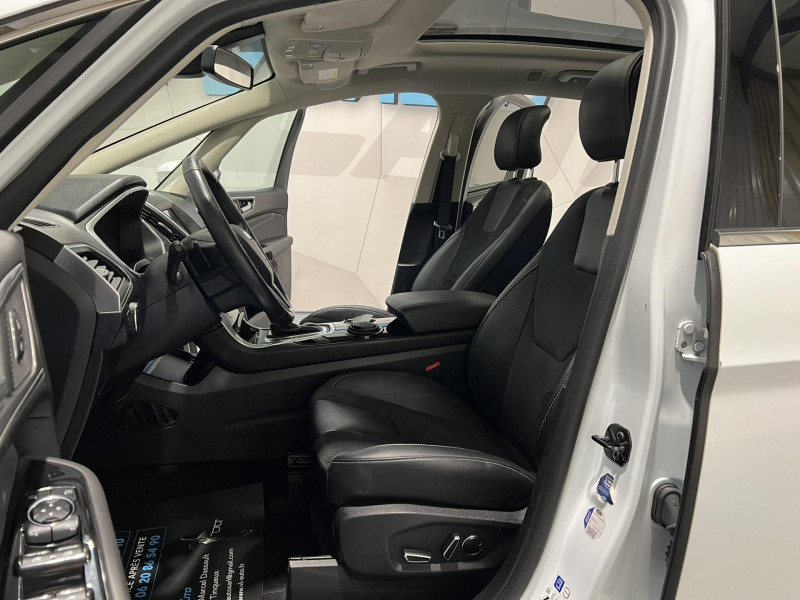 Photo 6 de l'offre de FORD S-MAX  2.0 TDCi 150 S&S Titanium Powershift BVA 7 Places à 18990€ chez VL Auto