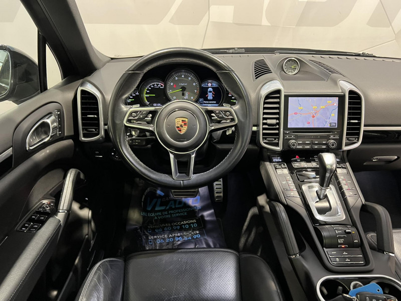 Photo 16 de l'offre de PORSCHE CAYENNE 3.0 V6 416 ch S E-Hybrid Tiptronic BVA à 39990€ chez VL Auto