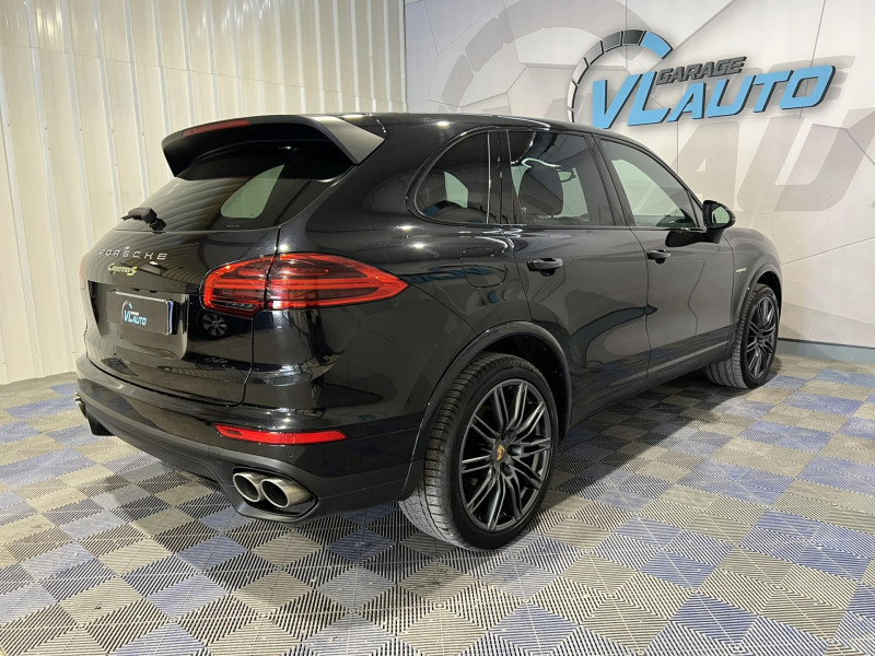 Photo 5 de l'offre de PORSCHE CAYENNE 3.0 V6 416 ch S E-Hybrid Tiptronic BVA à 39990€ chez VL Auto