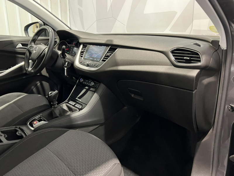 Photo 7 de l'offre de OPEL GRANDLAND X 1.5 Diesel 130 ch Edition à 12990€ chez VL Auto