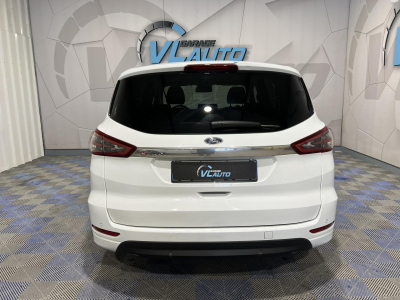 Photo 4 de l'offre de FORD S-MAX  2.0 TDCi 150 S&S Titanium Powershift BVA 7 Places à 18990€ chez VL Auto