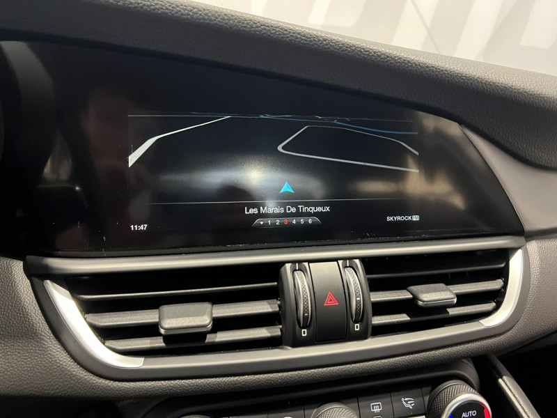 Photo 13 de l'offre de ALFA ROMEO GIULIA 2.2 180 ch Super à 16990€ chez VL Auto