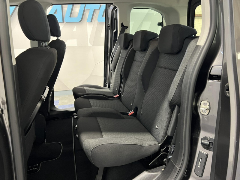 Photo 9 de l'offre de PEUGEOT RIFTER Standard BlueHDi 100 S&S BVM6 5 Places Style à 19990€ chez VL Auto