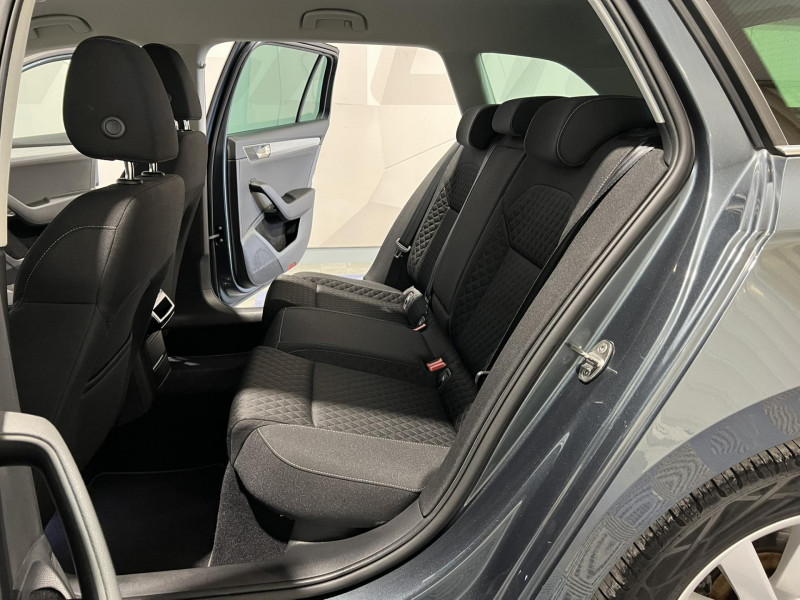 Photo 9 de l'offre de SKODA SUPERB COMBI 2.0 TDI 150 SCR DSG7 Business à 18990€ chez VL Auto