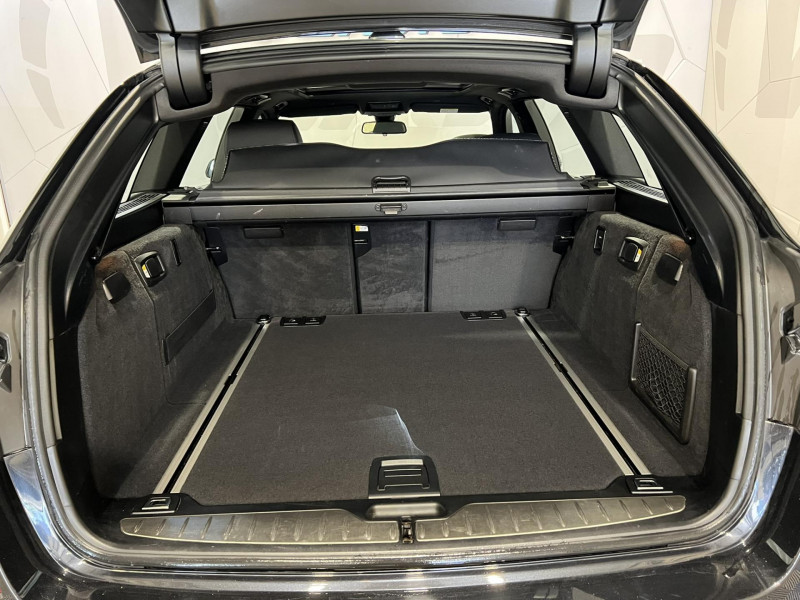 Photo 10 de l'offre de BMW SERIE 5 TOURING 530d xDrive 258 ch F11 LCI Luxury BVA à 23990€ chez VL Auto
