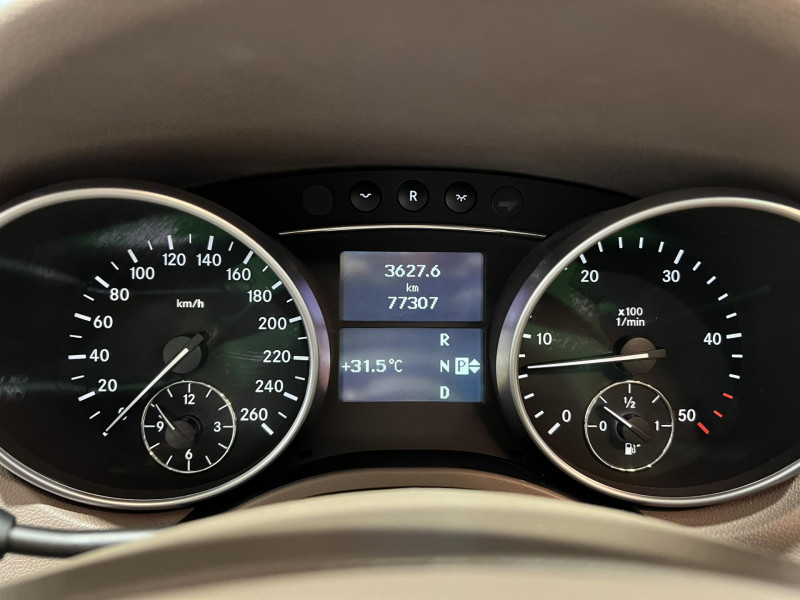 Photo 11 de l'offre de MERCEDES-BENZ CLASSE M ML 320 CDI BVA à 16490€ chez VL Auto