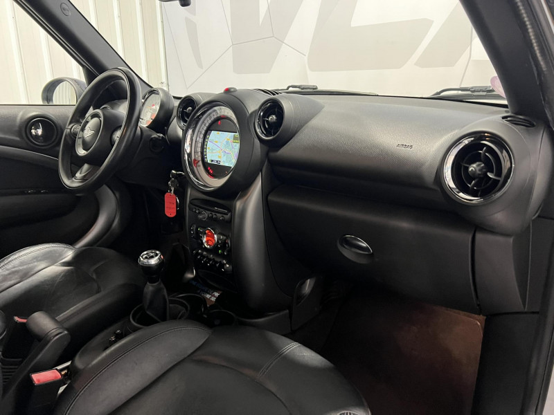 Photo 8 de l'offre de MINI COUNTRYMAN 184 ch ALL4 Cooper S à 9990€ chez VL Auto