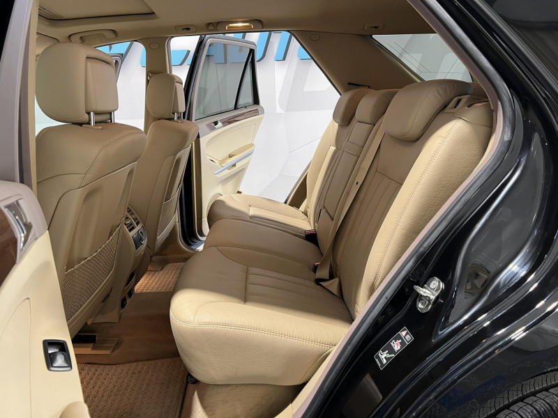 Photo 9 de l'offre de MERCEDES-BENZ CLASSE M ML 320 CDI BVA à 16490€ chez VL Auto