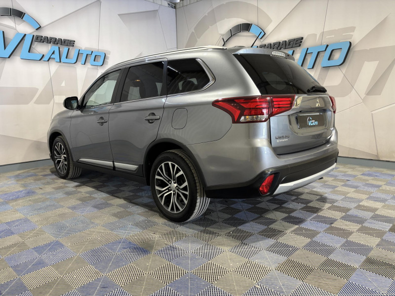 Photo 3 de l'offre de MITSUBISHI OUTLANDER 2.2 DI-D 150 4WD Instyle BVA 7 Places à 16990€ chez VL Auto