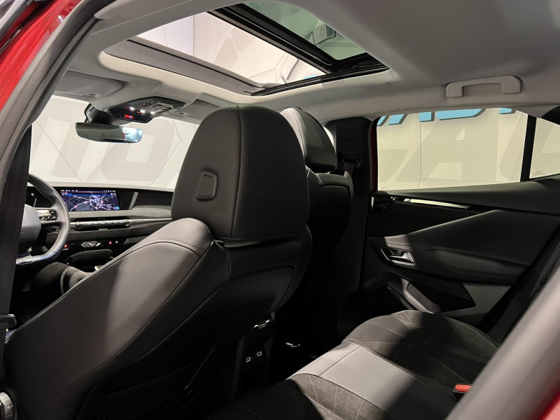 Photo 12 de l'offre de DS DS 4  PureTech 225 EAT8 Performance Line+ à 24990€ chez VL Auto