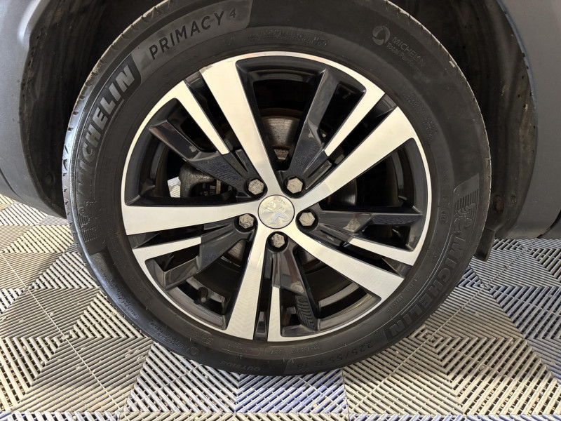 Photo 16 de l'offre de PEUGEOT 3008  BlueHDi 130ch S&S BVM6 Allure à 17990€ chez VL Auto