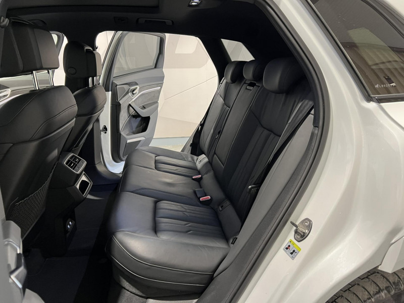 Photo 9 de l'offre de AUDI E-TRON 55 quattro 408 ch Avus Extended à 32990€ chez VL Auto