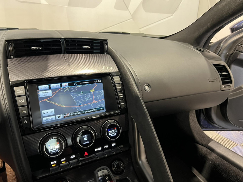 Photo 11 de l'offre de JAGUAR F-TYPE COUPE V8 R 5.0 550 Suralimenté BVA à 64990€ chez VL Auto