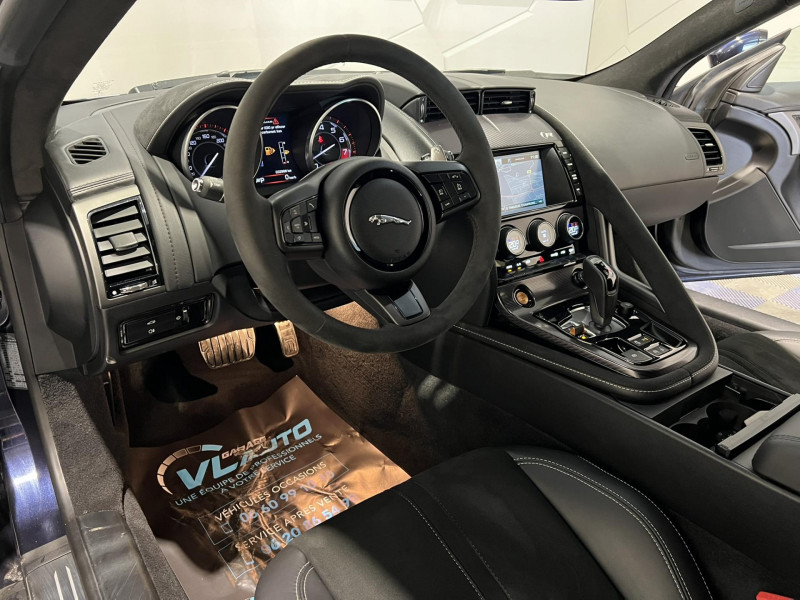 Photo 15 de l'offre de JAGUAR F-TYPE COUPE V8 R 5.0 550 Suralimenté BVA à 64990€ chez VL Auto