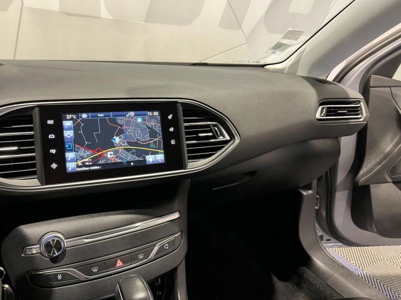 Photo 12 de l'offre de PEUGEOT 308 SW  1.6 BlueHDi 120ch S&S EAT6 Style à 7990€ chez VL Auto