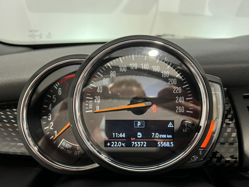 Photo 11 de l'offre de MINI MINI Cabriolet Cooper S 192 ch BVA7 JCW à 23490€ chez VL Auto