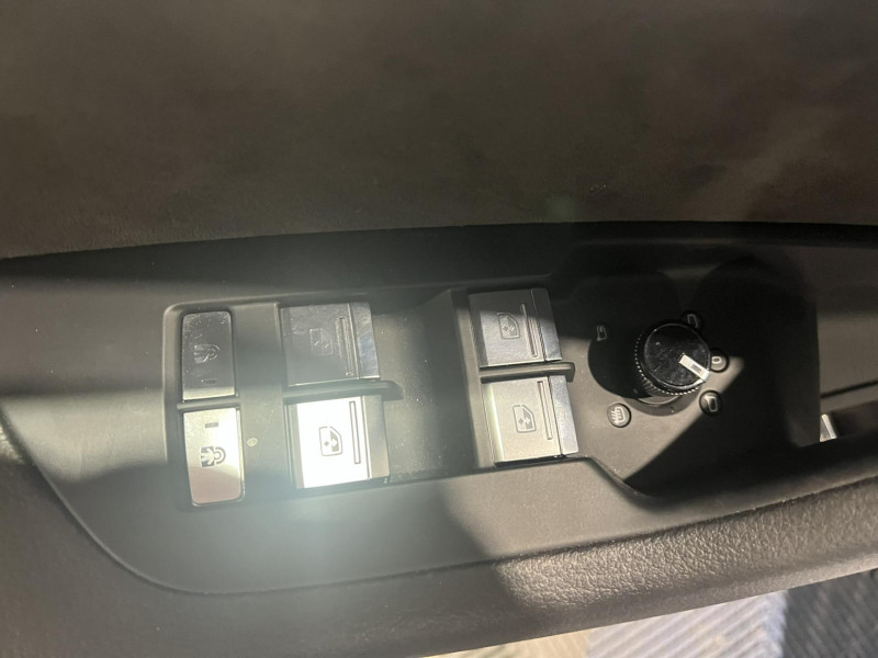 Photo 22 de l'offre de AUDI S6 AVANT 56 TDI 349 cV Quattro Tiptronic 8 à 33990€ chez VL Auto