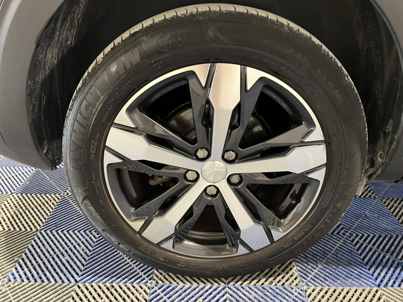 Photo 17 de l'offre de PEUGEOT 5008  BlueHDi 130ch S&S BVM6 Allure à 14990€ chez VL Auto