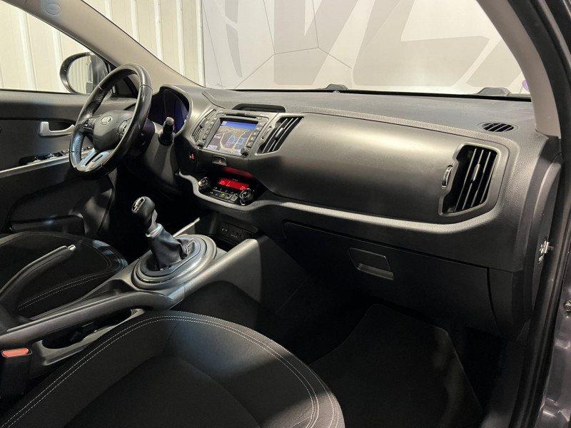 Photo 8 de l'offre de KIA SPORTAGE 1.6 GDi 135 ISG 2WD Active à 11490€ chez VL Auto