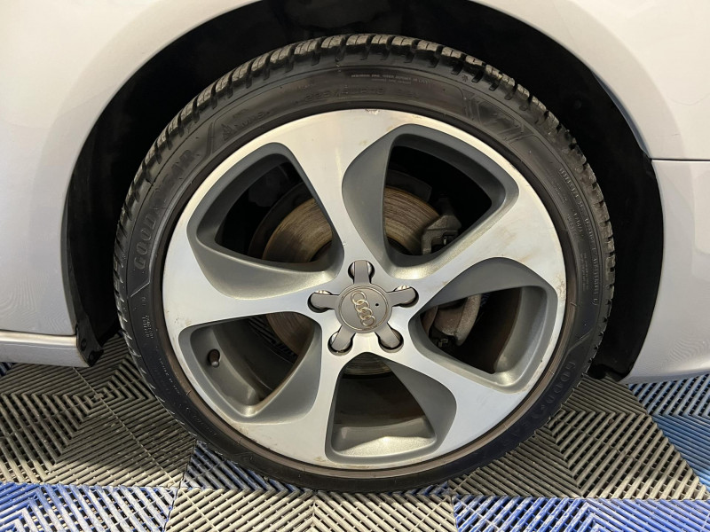 Photo 18 de l'offre de AUDI A3 SPORTBACK 2.0 TDI 150 Ambition Luxe S tronic 6 à 14990€ chez VL Auto