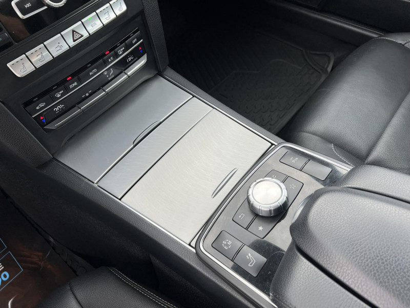 Photo 17 de l'offre de MERCEDES-BENZ Classe E Cabriolet 200 Executive BVA à 22990€ chez VL Auto
