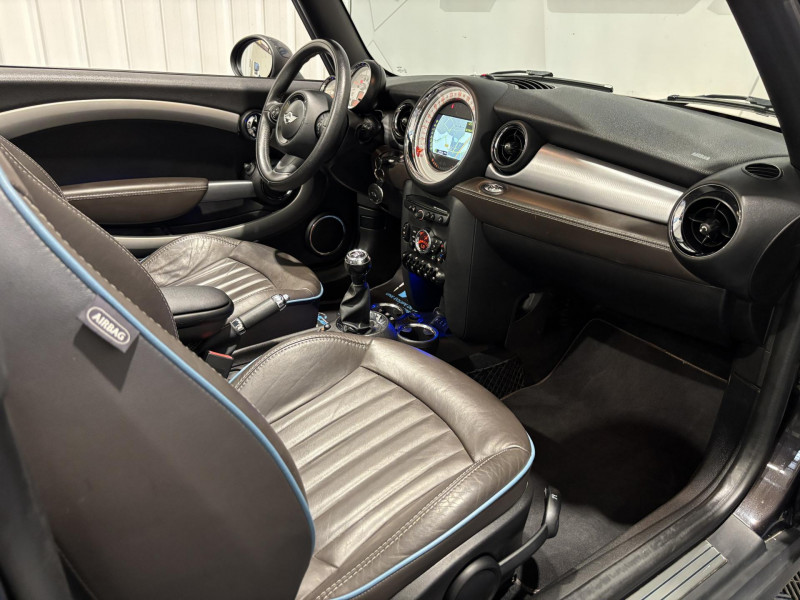 Photo 13 de l'offre de MINI MINI Cabriolet D 112 ch Cooper Highgate à 10990€ chez VL Auto