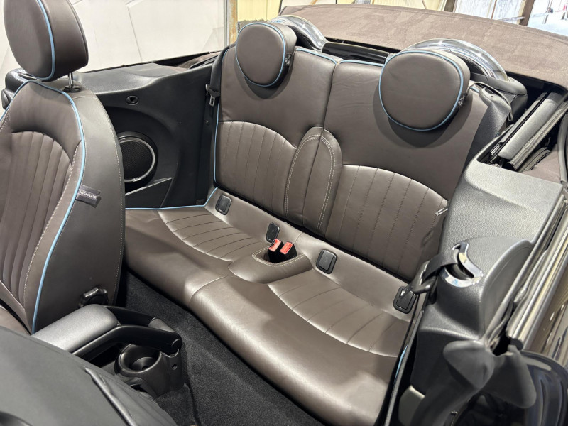 Photo 12 de l'offre de MINI MINI Cabriolet D 112 ch Cooper Highgate à 10990€ chez VL Auto