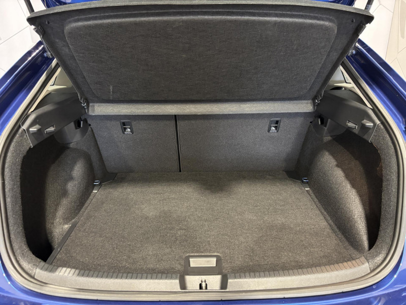 Photo 15 de l'offre de VOLKSWAGEN TAIGO 1.0 TSI 110 DSG7 Life à 19990€ chez VL Auto