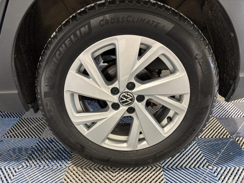 Photo 19 de l'offre de VOLKSWAGEN TAIGO 1.0 TSI 110 DSG7 Life à 19990€ chez VL Auto