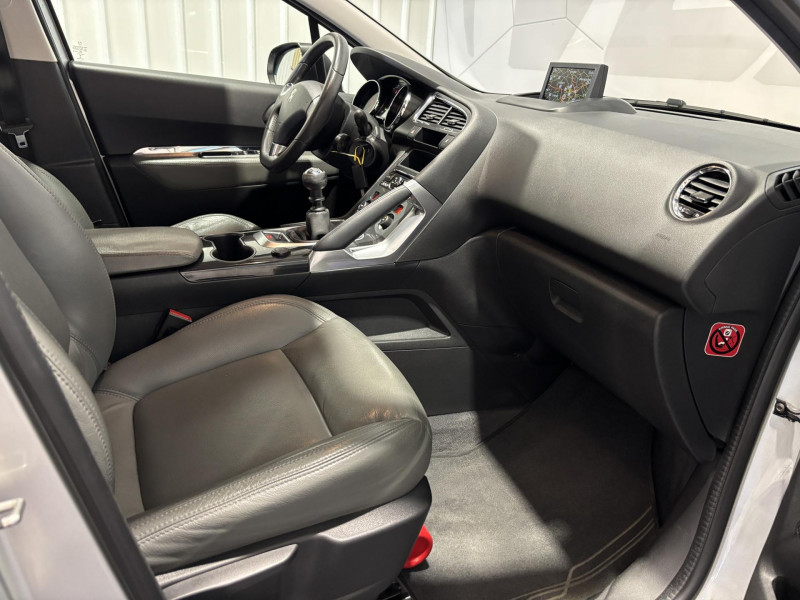 Photo 13 de l'offre de PEUGEOT 3008  1.6 BlueHDi 115ch S&S BVM6 Style à 12490€ chez VL Auto
