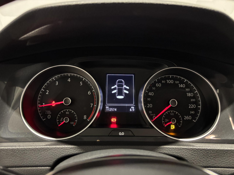 Photo 9 de l'offre de VOLKSWAGEN GOLF 1.0 TSI 115 BVM6 Confortline à 13990€ chez VL Auto